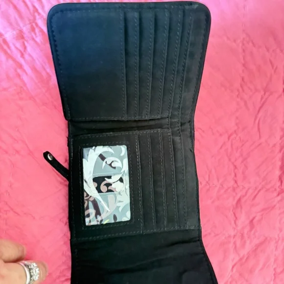 Vera Bradley Black Quilted Circle-Pattern Zip Wallet - Picture 3 of 3